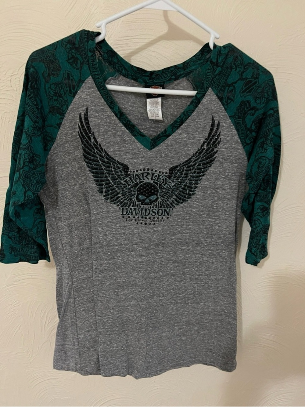 Harley-Davidson Gray Tee with Green Patterned Trim